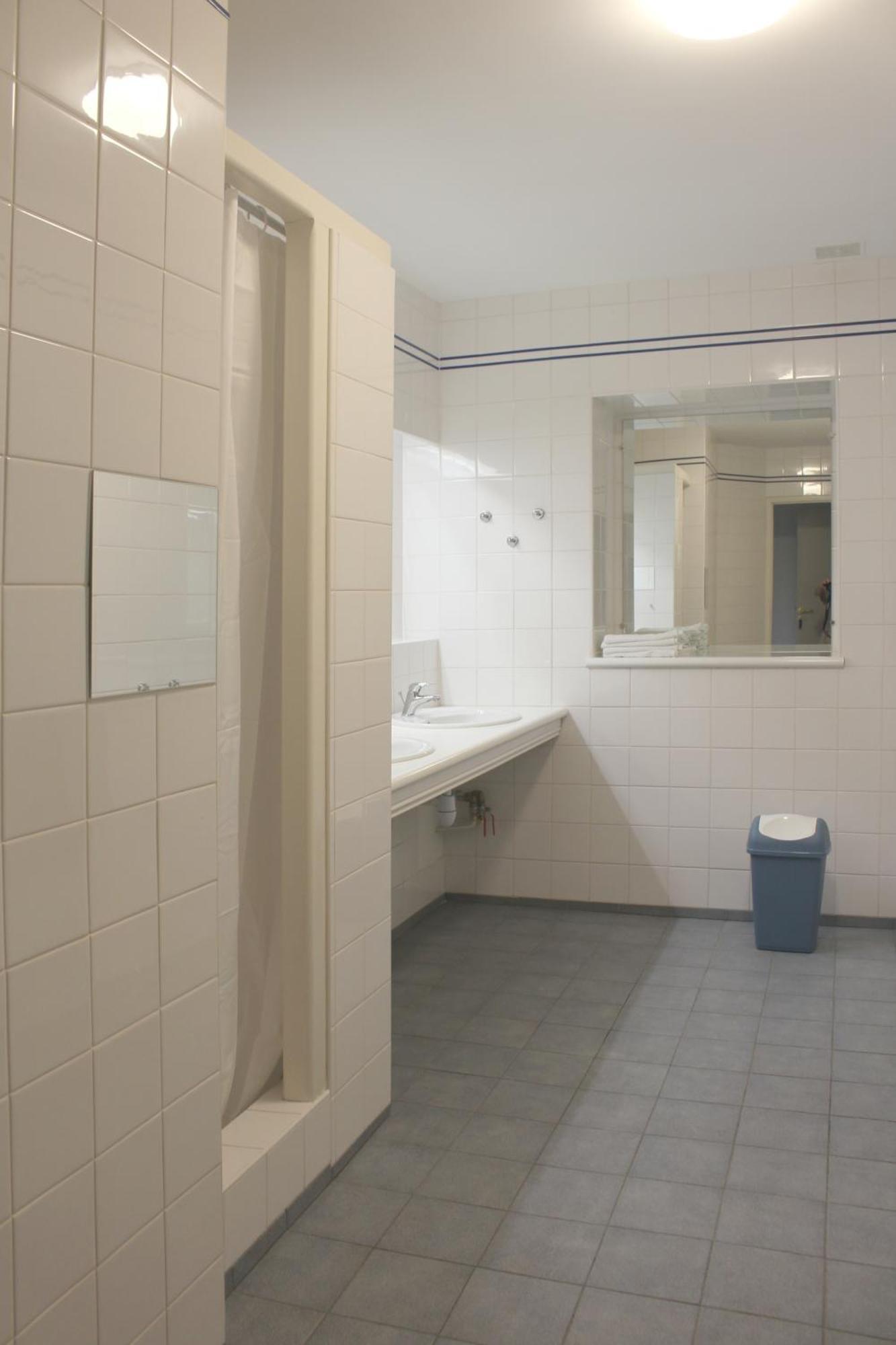 Residence Services Chateau Saint Pierre Oursin Vimont Room photo